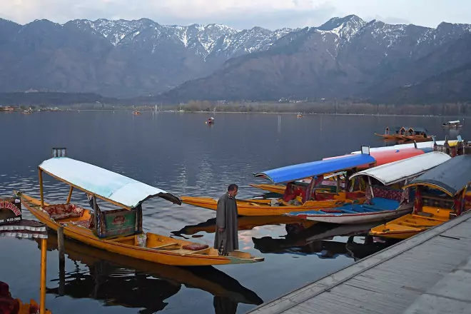 Mcqs on Tourists Destination of Jammu and Kashmir